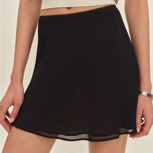 Reformation Black Mini Skirt - size 4 EUC
